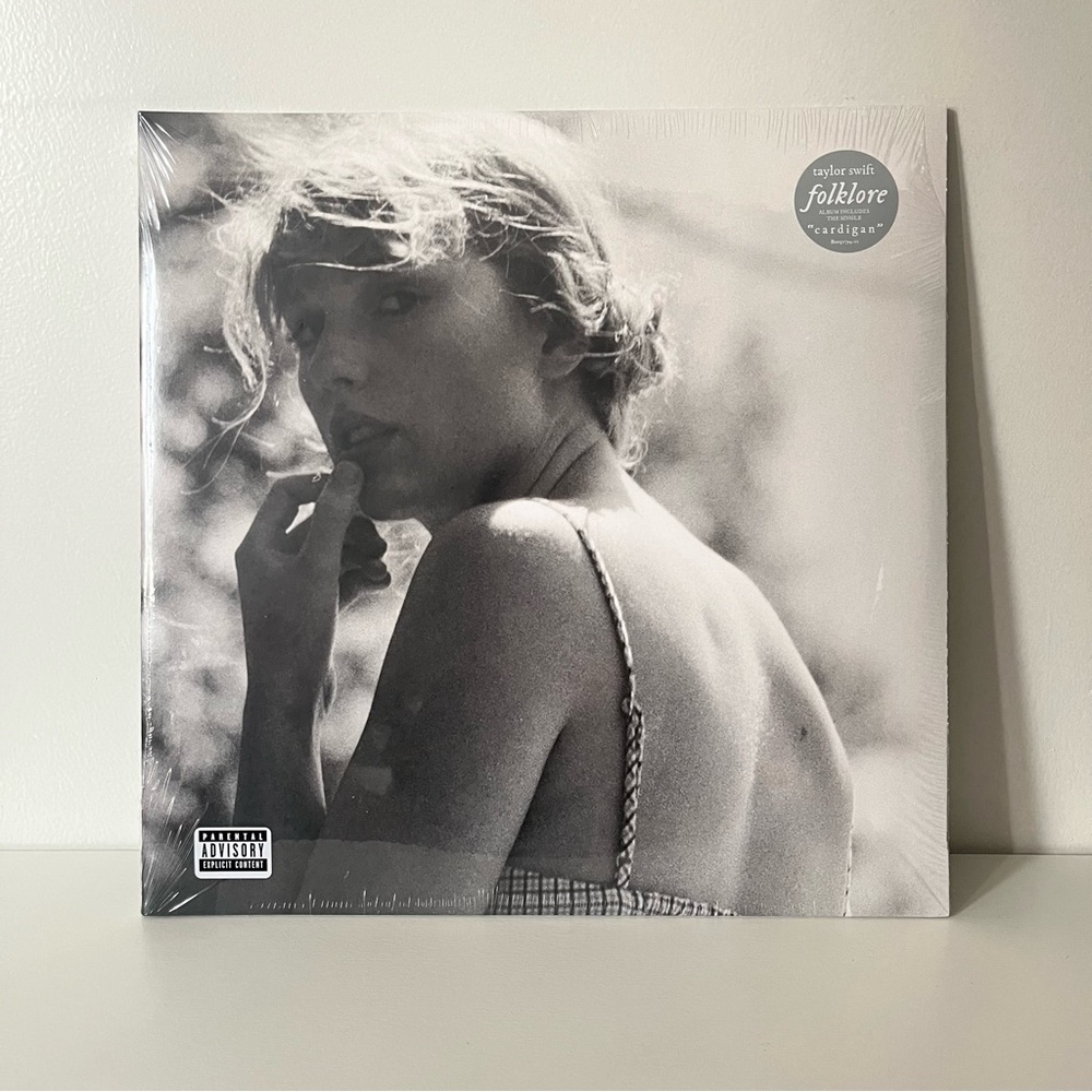 NWT Taylor Swift "Folklore" Vinyl "Meet Me Behind the Mall" Edition